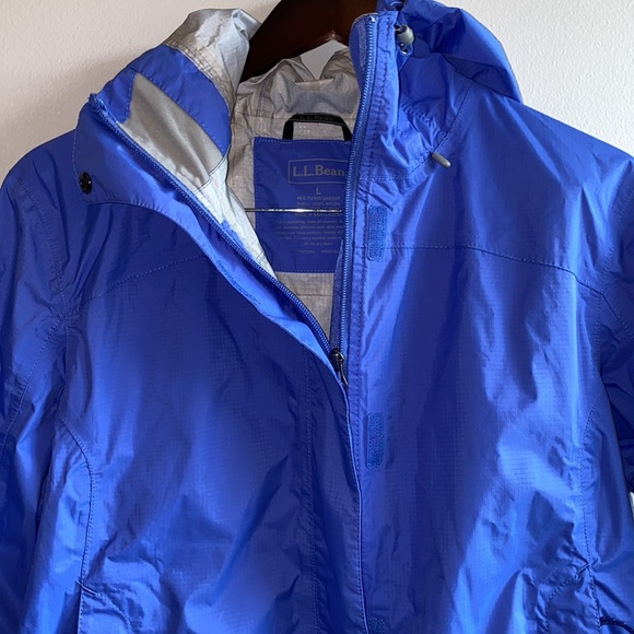 L.L Bean Rain Jacket Large Blue - Picture 3 of 7
